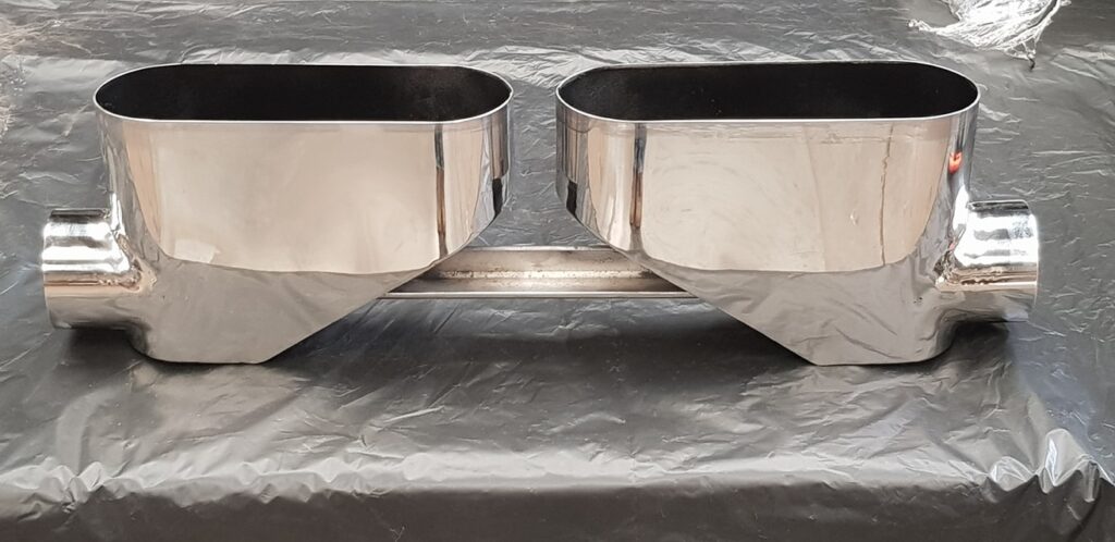 Polished Center Mount Exhaust Tip Kit For 1993-2002 Camaro SS/Z28/LT1/LS1 - Brand New